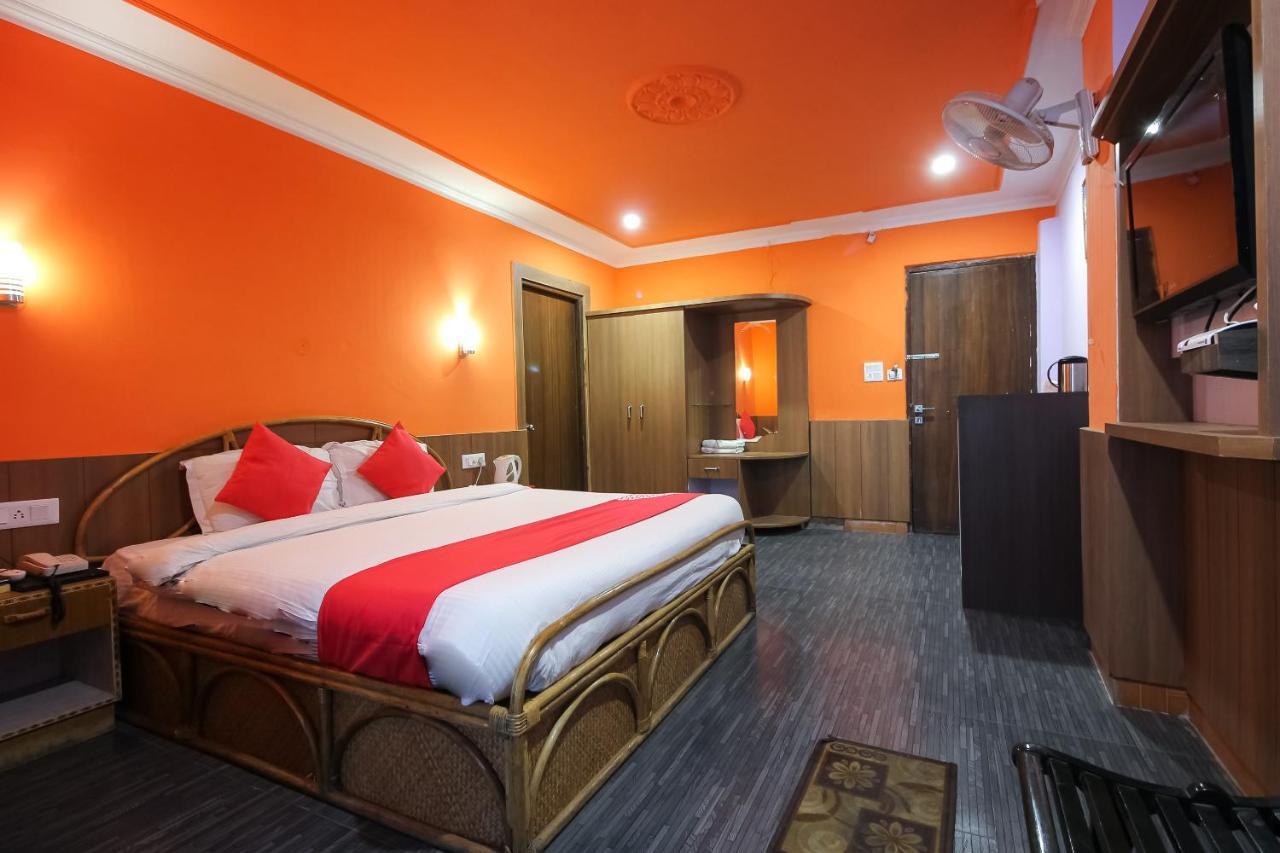 Oyo 8367 Hotel The Woodz Pālampur Exteriér fotografie