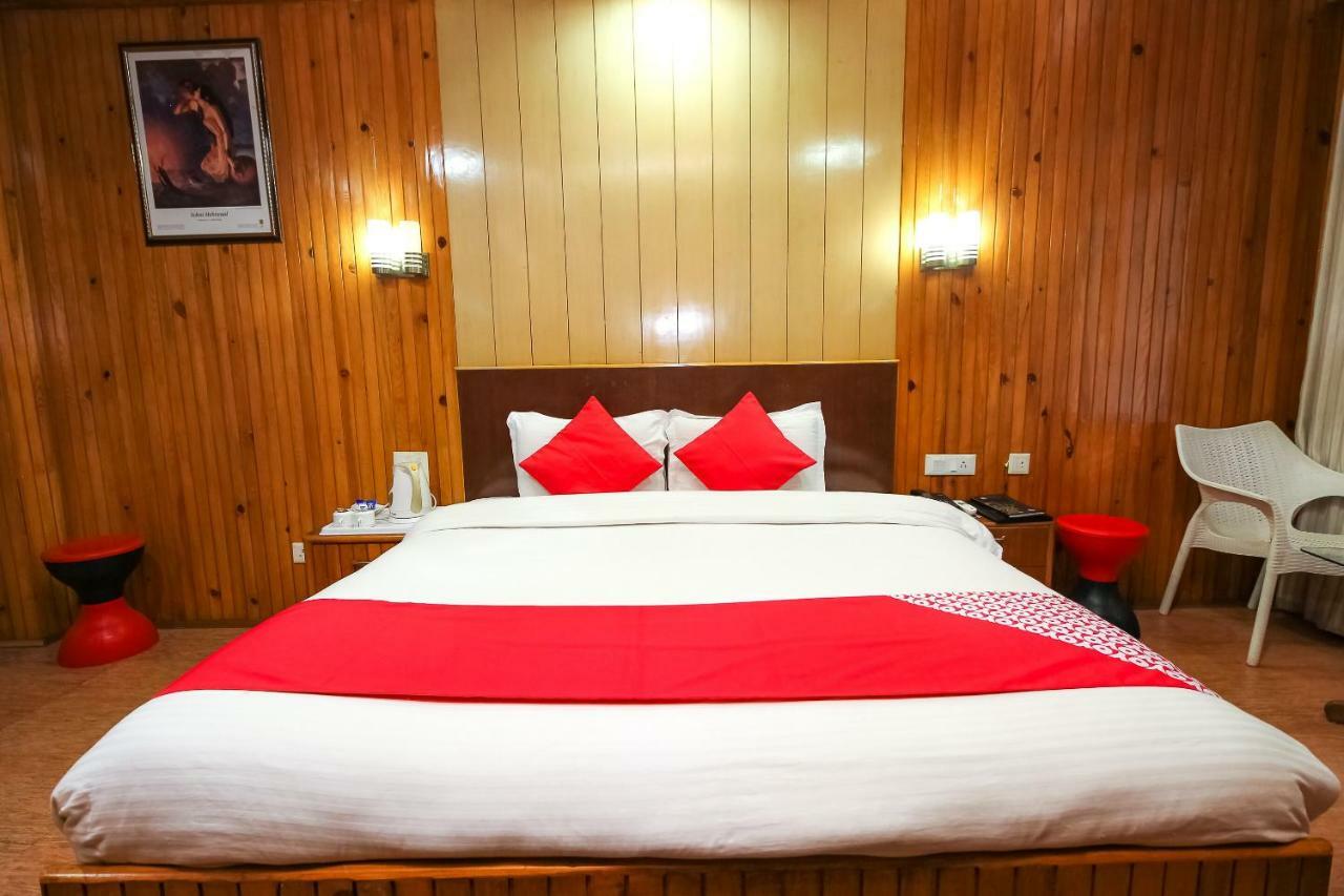 Oyo 8367 Hotel The Woodz Pālampur Exteriér fotografie